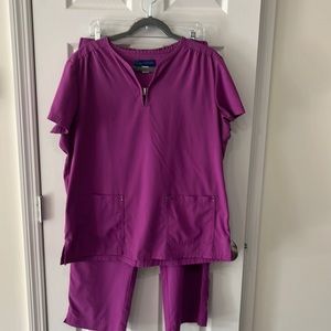 2 piece koi sapphire scrub set